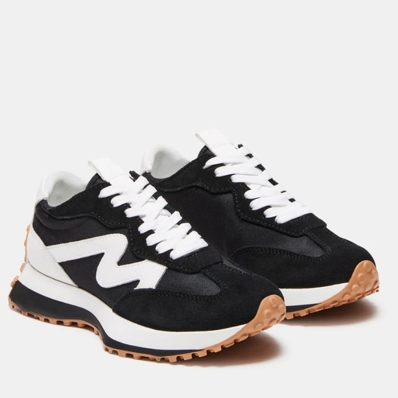 Steve Madden Shoes - Steve Madden Campo Retro Jogger Sneaker